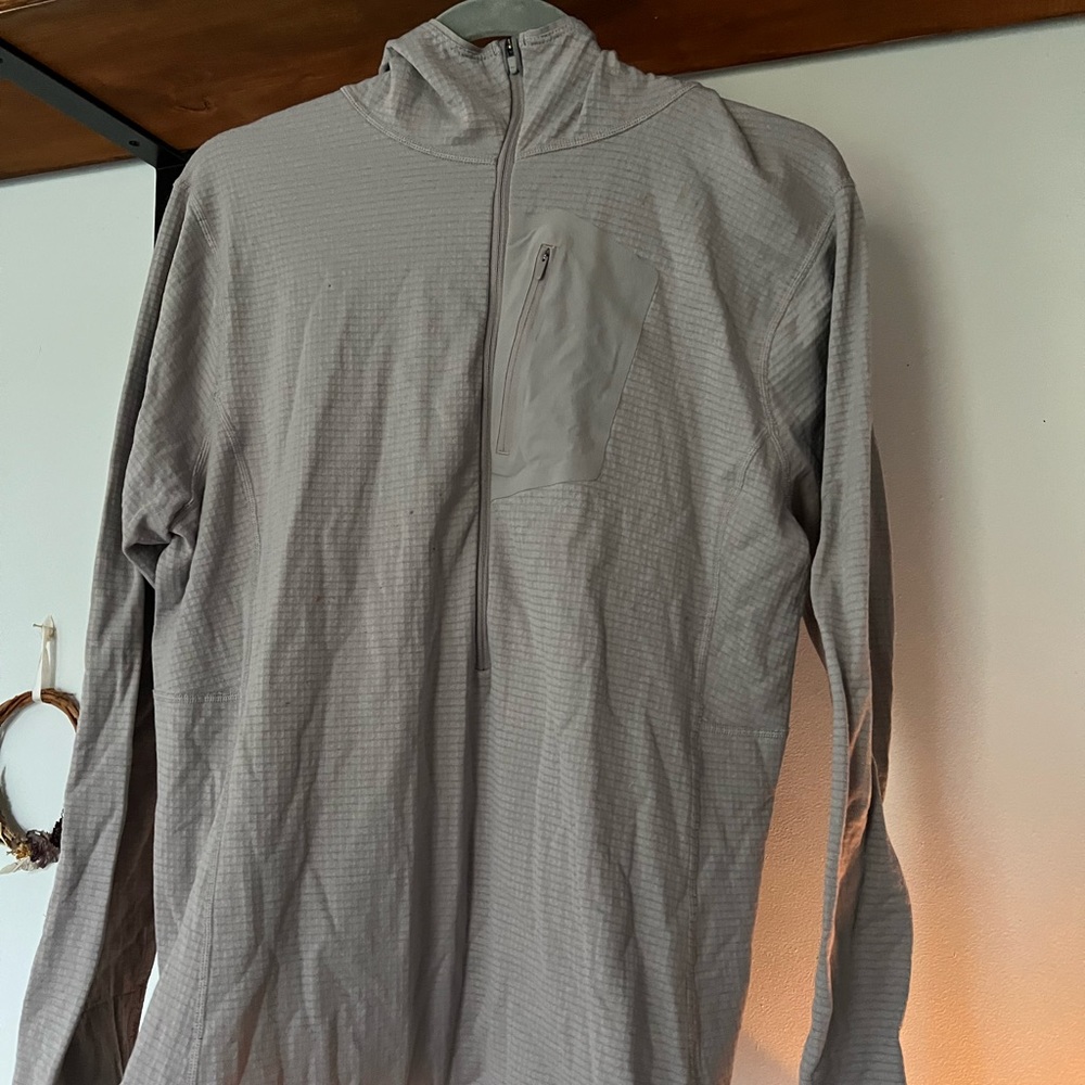 Mountain Hardwear microgrid half zip